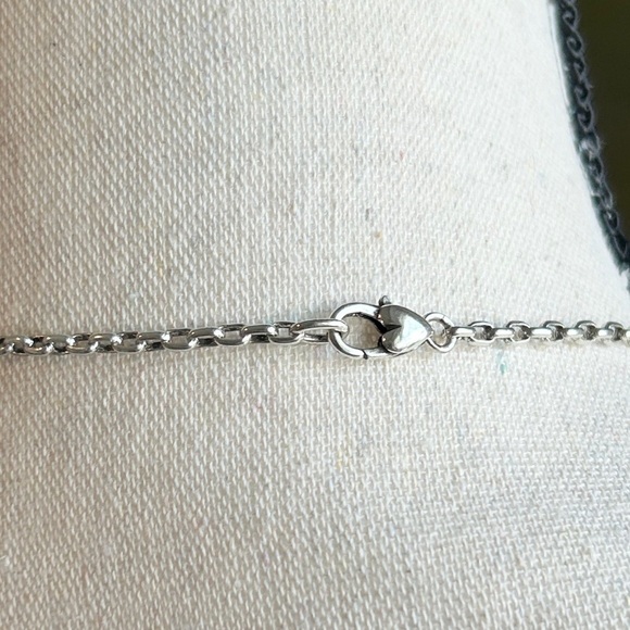 Metal Etched Choker Necklace Silver Tone Oval Link Chain - Picture 8 of 8